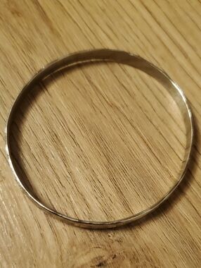 ​Vintage Taxco Mexican Sterling Silver Bangle 925 Engraved Floral Sunburst